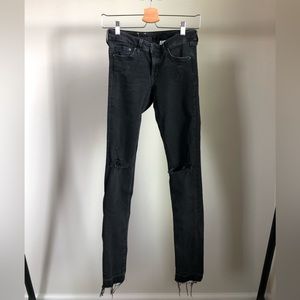 H&M | Super Skinny Distressed Jeans